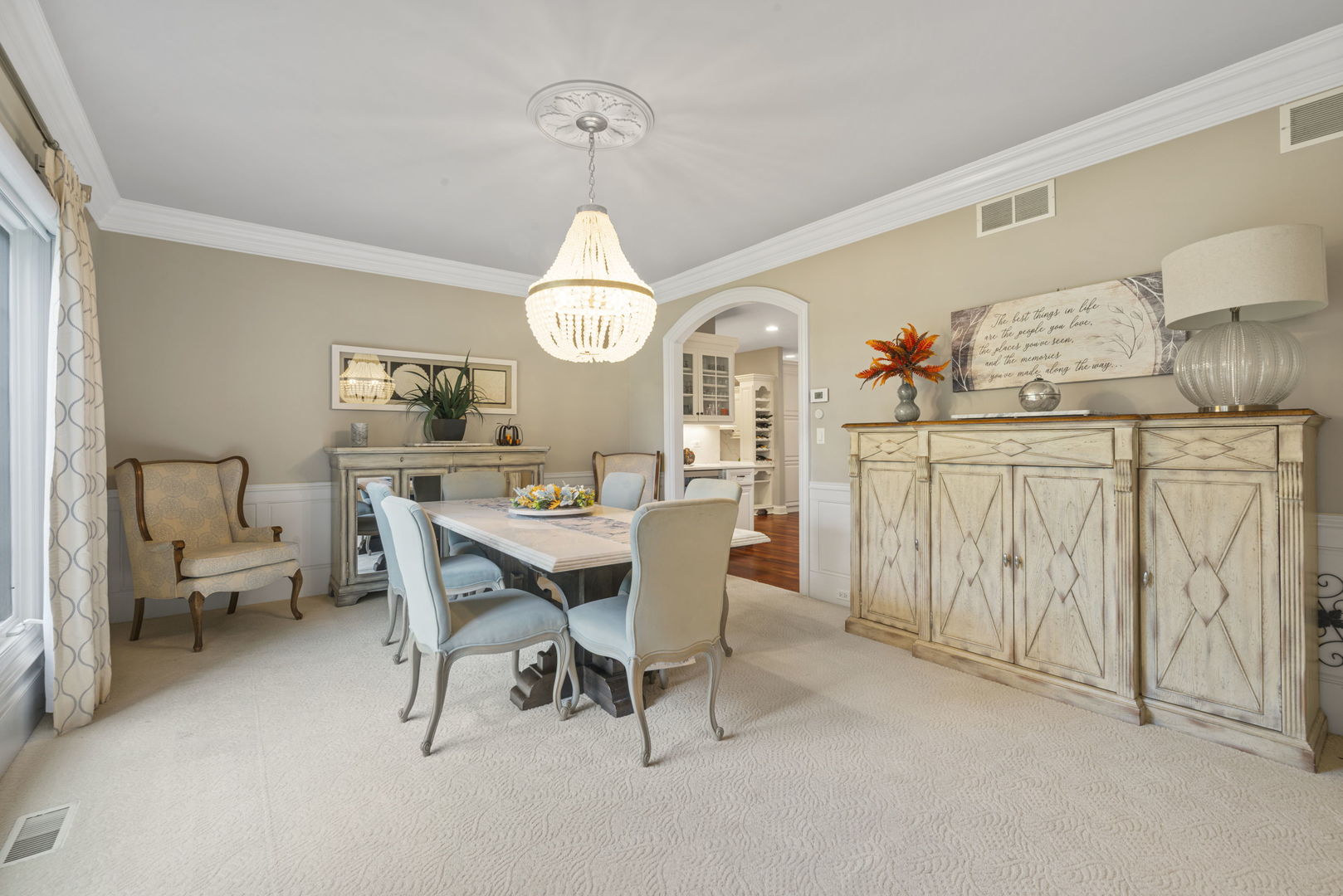 Batavia, Illinois, 60510, United States, 4 Bedrooms Bedrooms, ,6 BathroomsBathrooms,Residential,For Sale,1988116