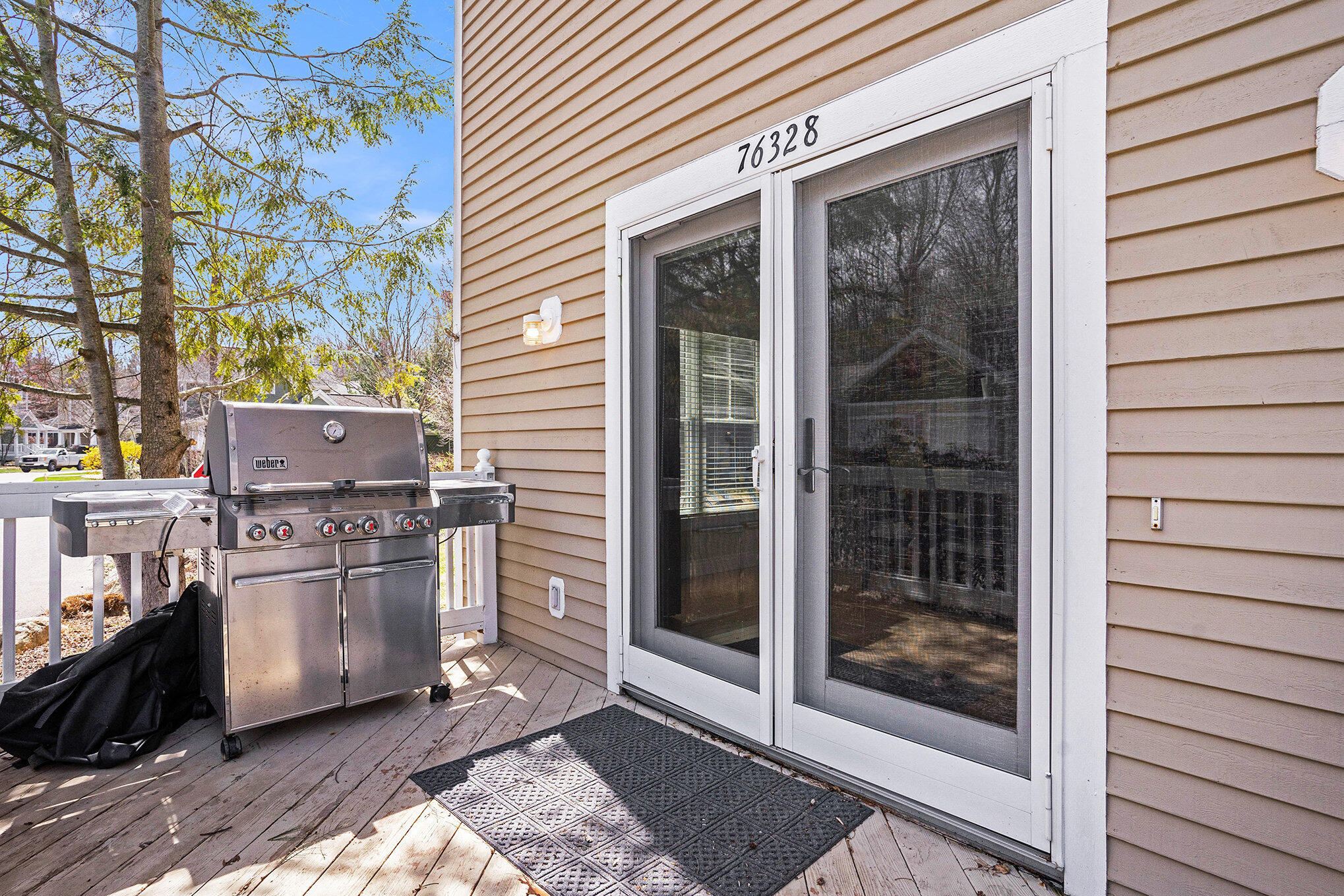 South Haven, Michigan, 49090, United States, 4 Bedrooms Bedrooms, ,4 BathroomsBathrooms,Residential,For Sale,1945011