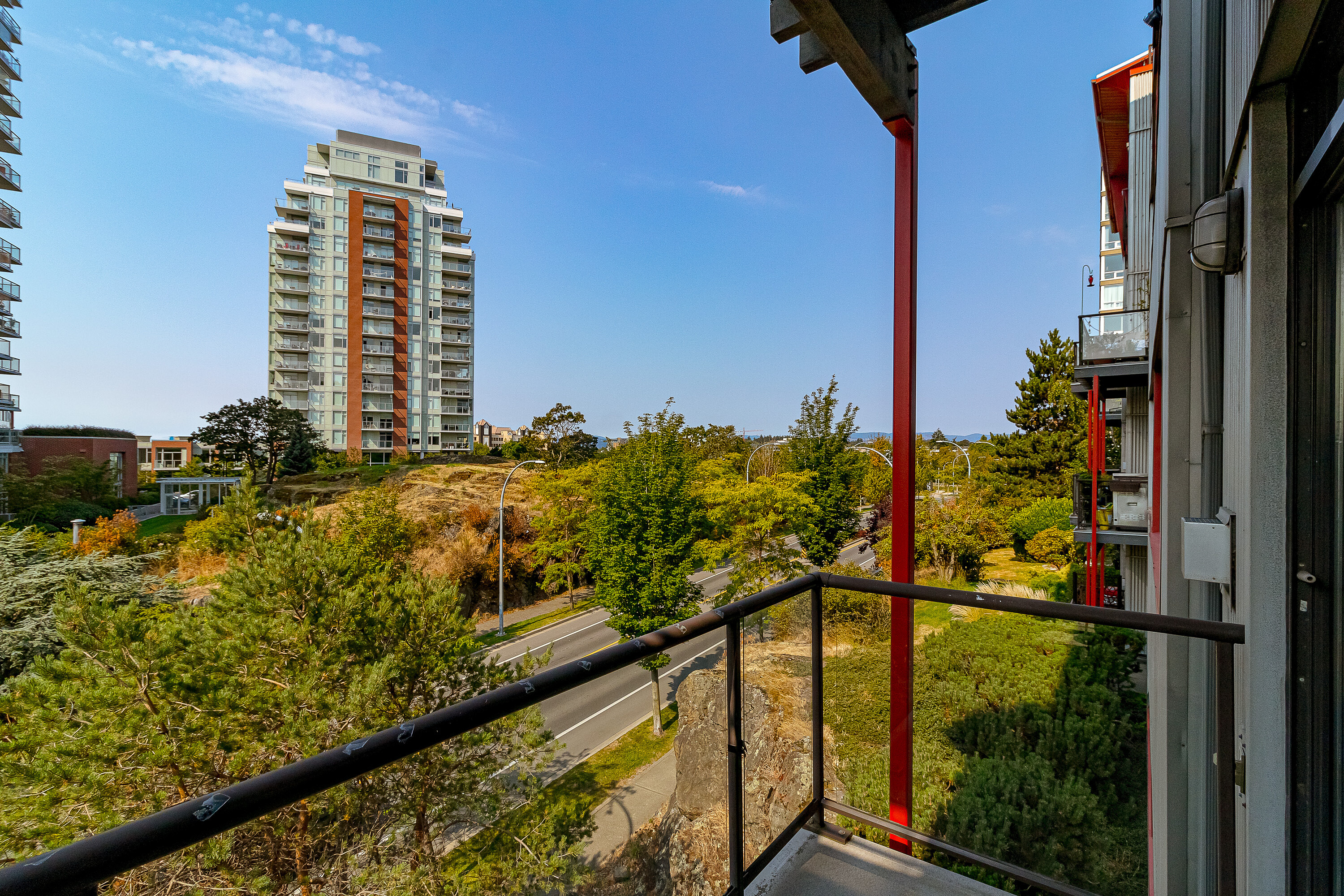  The Edge in Popular Vic West - 物件實景