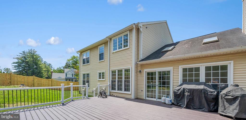 Gainesville, Virginia, 20155, United States, 4 Bedrooms Bedrooms, ,3 BathroomsBathrooms,Residential,For Sale,2049093