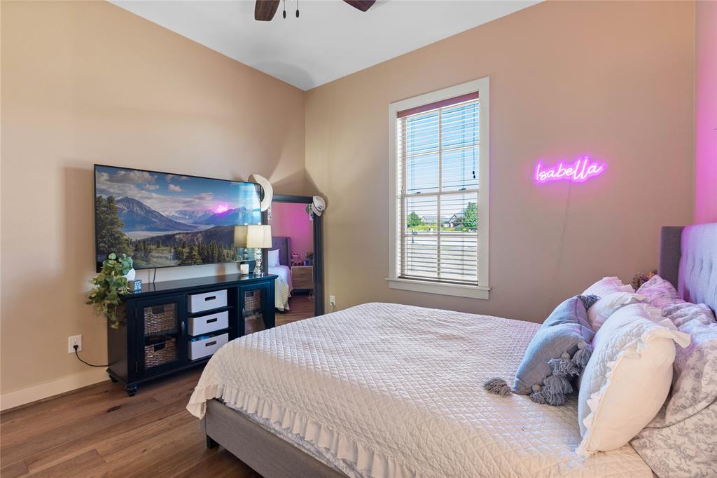 Rockwall, Texas, 75032, United States, 4 Bedrooms Bedrooms, ,3 BathroomsBathrooms,Residential,For Sale,1991922