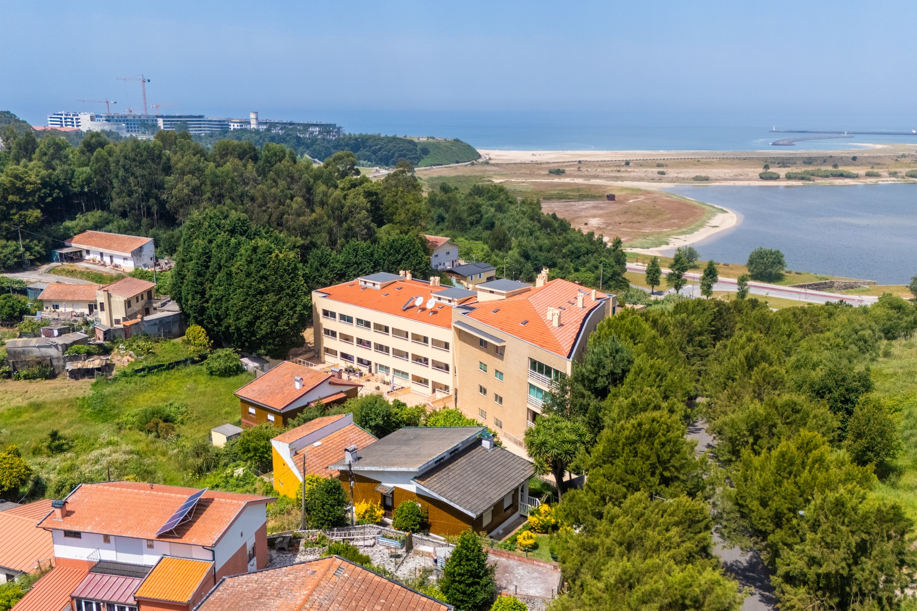  Flat, 3 bedrooms, for Sale - 物件實景