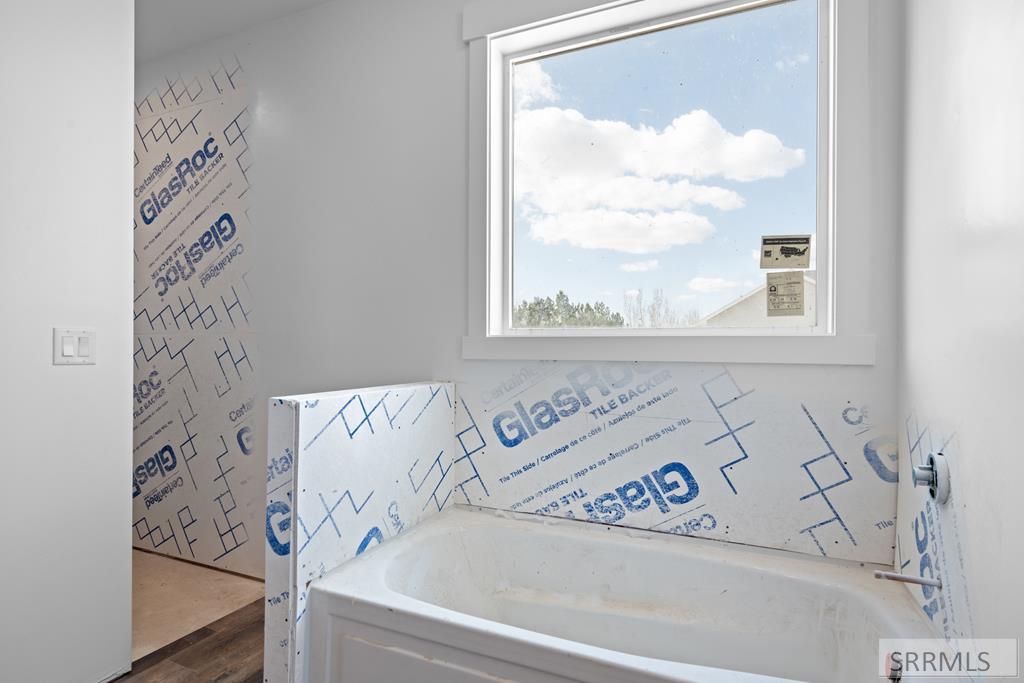 RIGBY, Idaho, 83442, United States, 5 Bedrooms Bedrooms, ,3 BathroomsBathrooms,Residential,For Sale,1983610