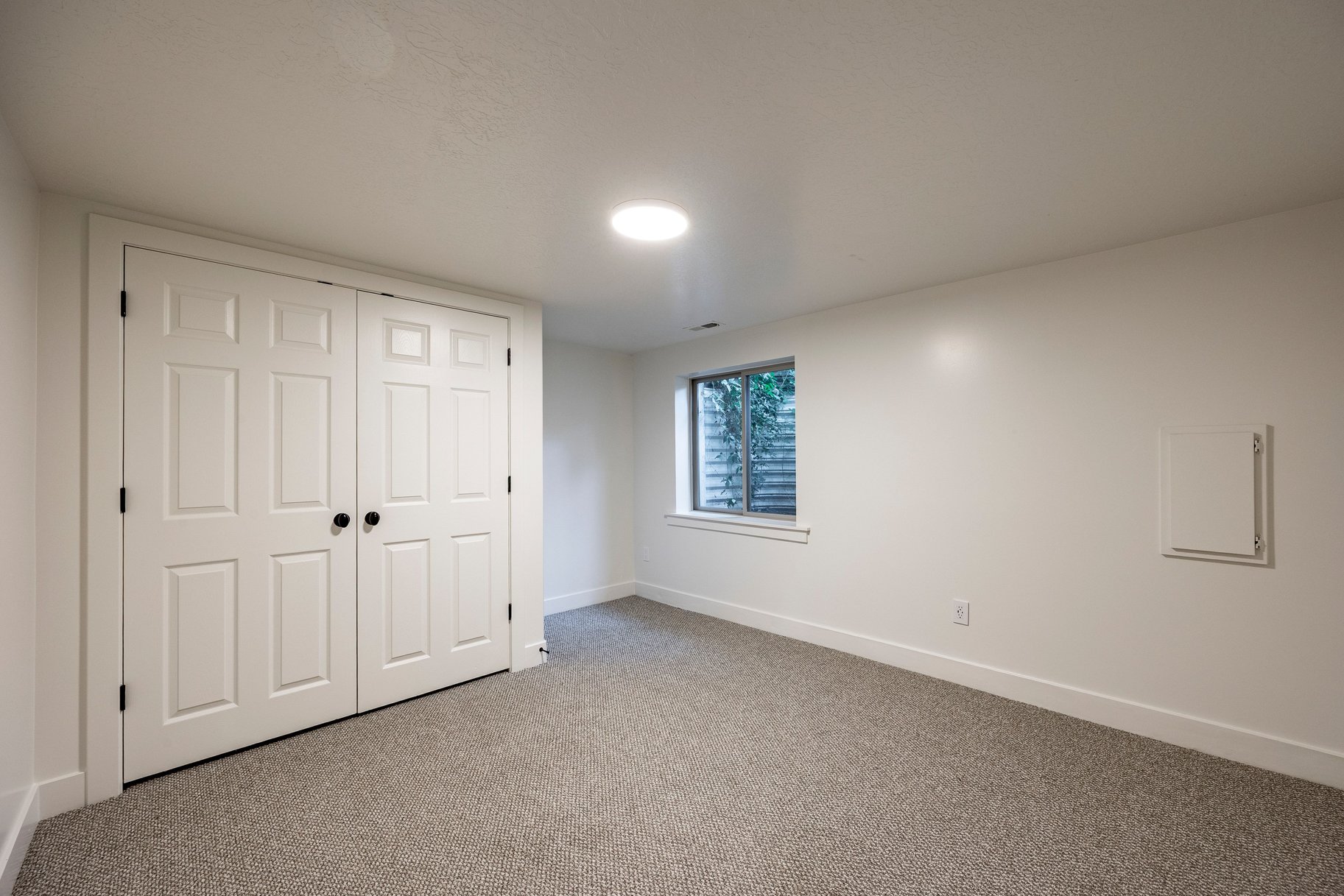  Timeless Charm in the Heart of East Millcreek - 物件實景