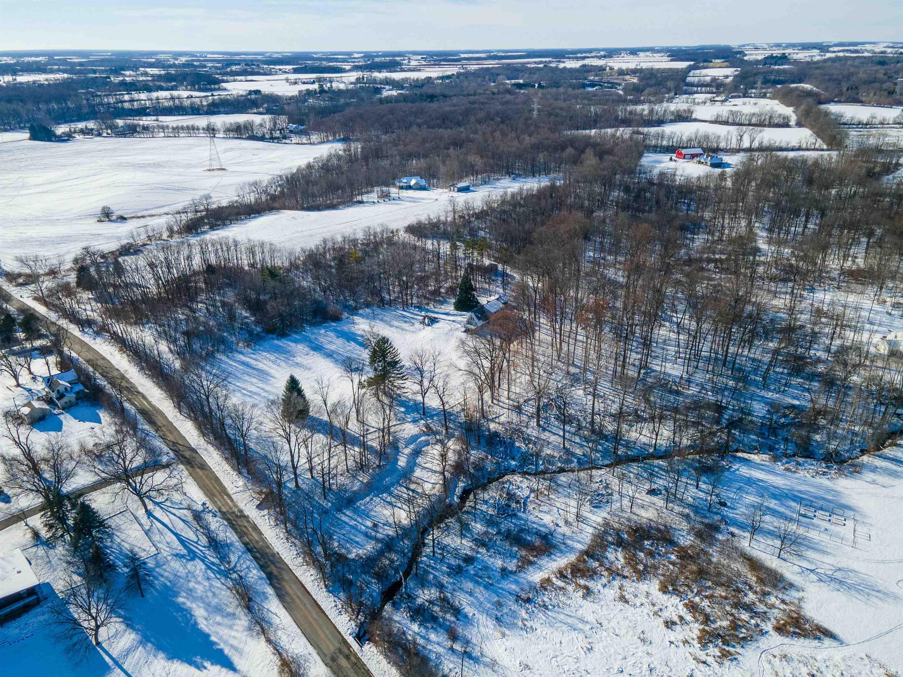 Roanoke, Indiana, 46783, United States, 4 Bedrooms Bedrooms, ,3 BathroomsBathrooms,Residential,For Sale,2005633