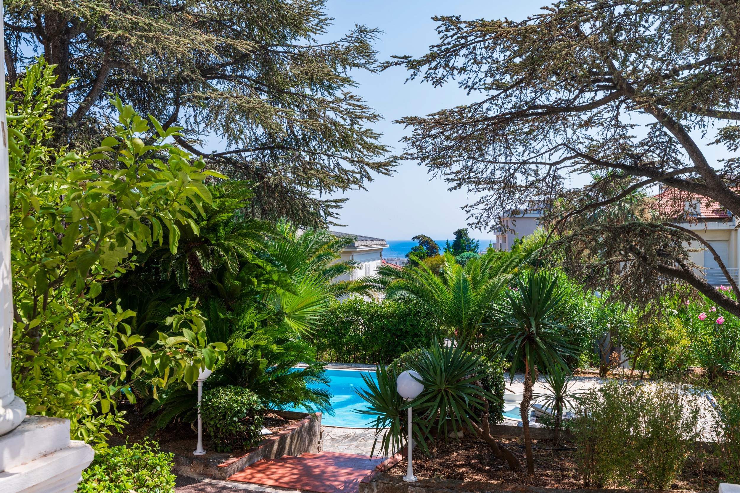  Exclusive Listing Mont Boron. Prestigious Apartment within a Historic Mansion - 物件實景