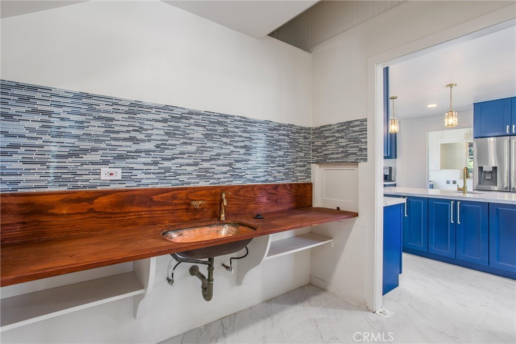 Redlands, California, 92373, United States, 5 Bedrooms Bedrooms, ,4 BathroomsBathrooms,Residential,For Sale,1982163