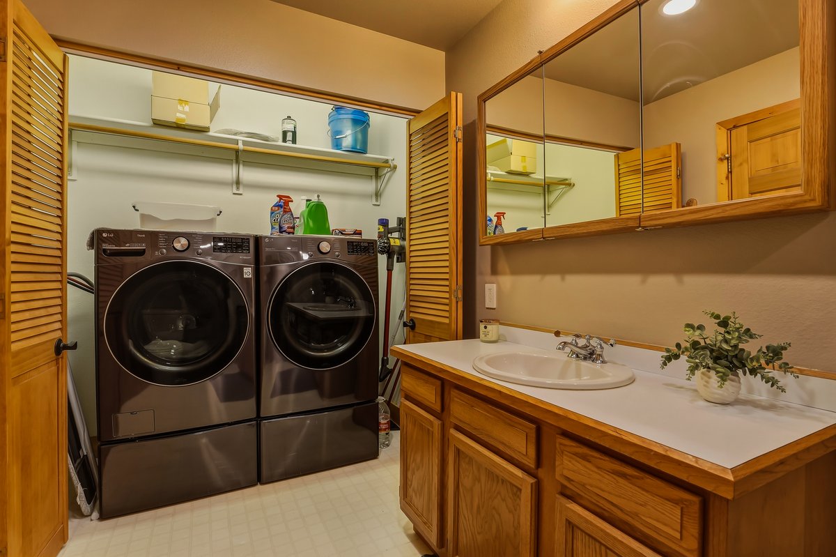 Laramie, Wyoming, 82070, United States, 4 Bedrooms Bedrooms, ,3 BathroomsBathrooms,Residential,For Sale,2048494