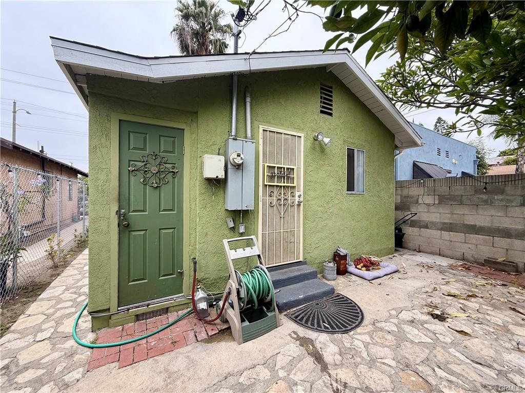 Azusa, California, 91702, United States, 6 Bedrooms Bedrooms, ,Residential,For Sale,2048732