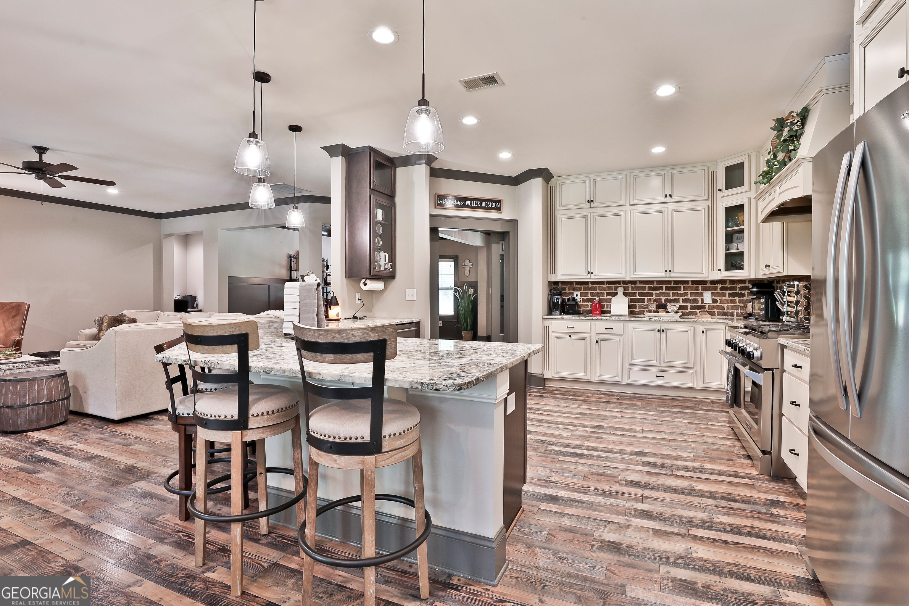 Dallas, Georgia, 30157, United States, 6 Bedrooms Bedrooms, ,6 BathroomsBathrooms,Residential,For Sale,1885039