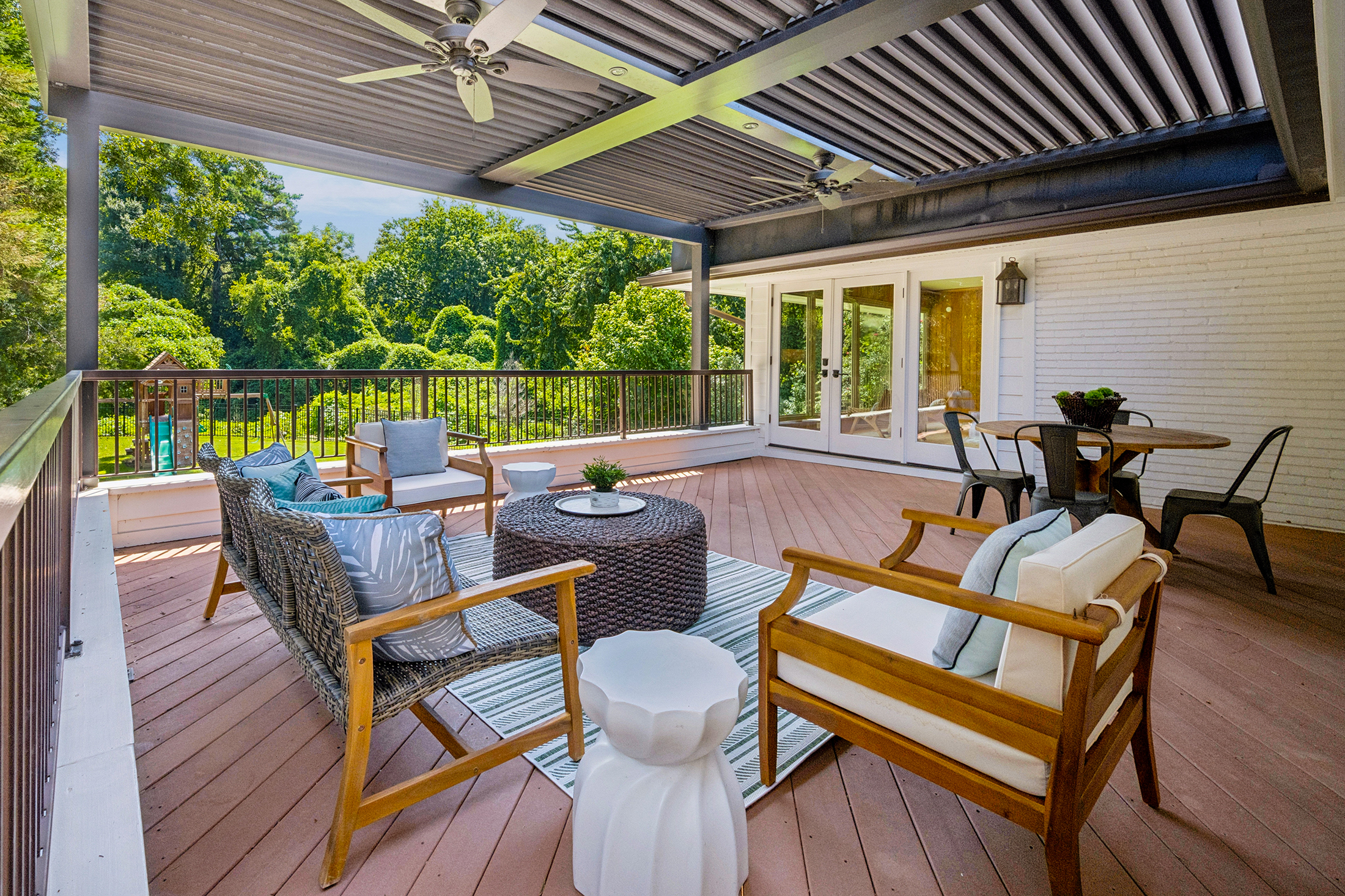  Thoughtfully Renovated Mid-Century Modern in Morningside - 物件實景