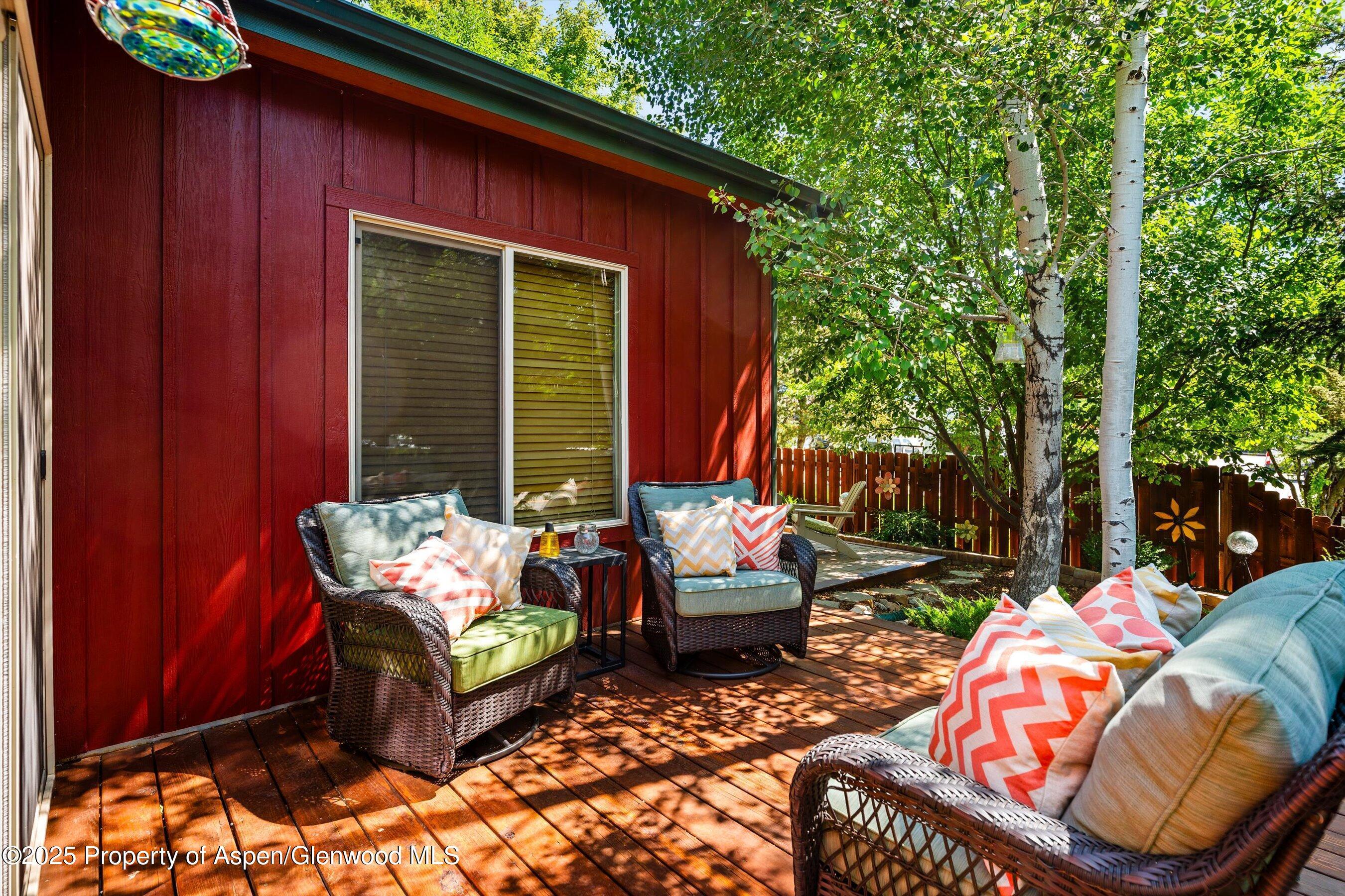 Glenwood Springs, Colorado, 81601, United States, 3 Bedrooms Bedrooms, ,3 BathroomsBathrooms,Residential,For Sale,1874511