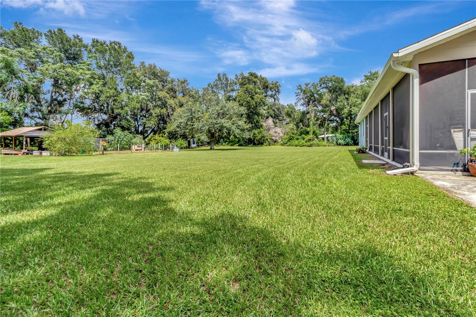 CENTER HILL, Florida, 33514, United States, 5 Bedrooms Bedrooms, ,4 BathroomsBathrooms,Residential,For Sale,1919942
