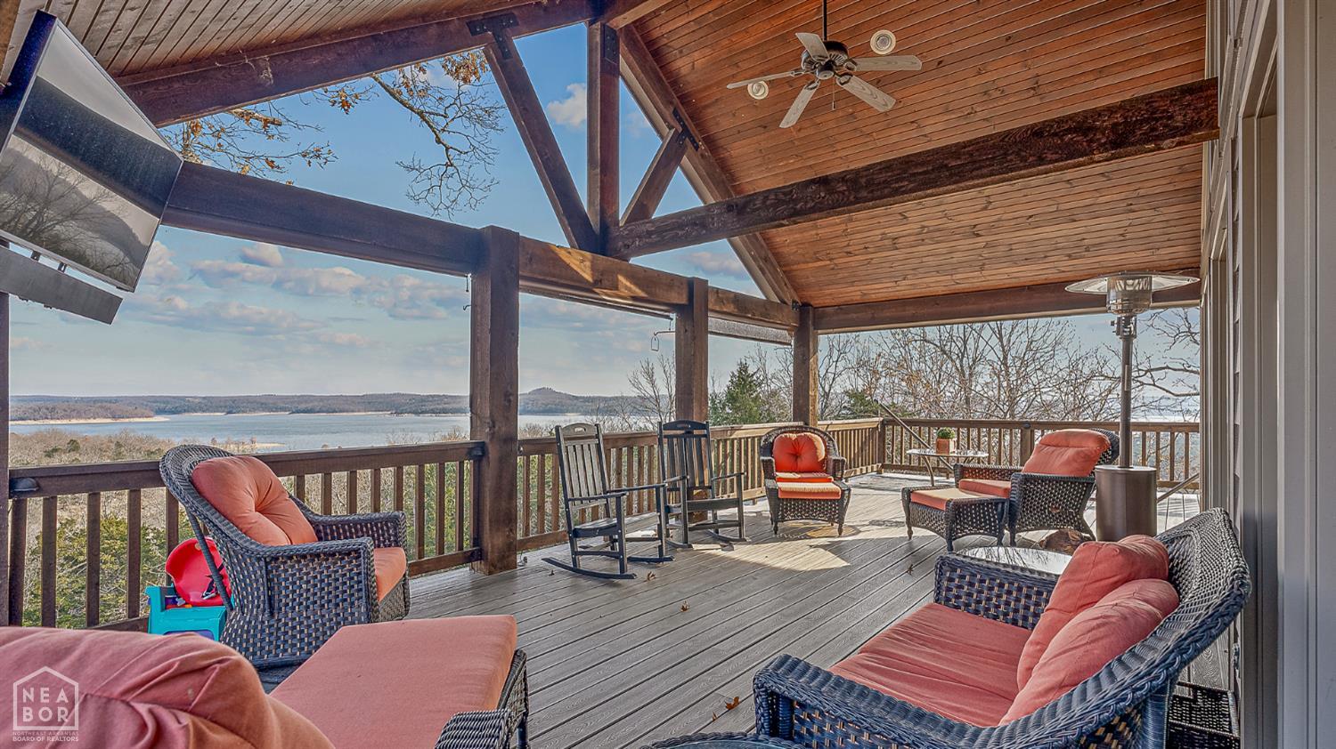 Mountain Home, Arkansas, 72653, United States, 5 Bedrooms Bedrooms, ,3 BathroomsBathrooms,Residential,For Sale,2002861