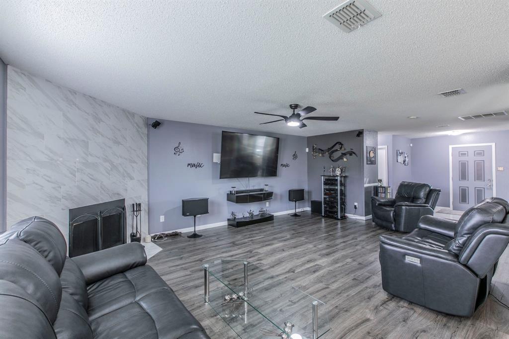 Lancaster, Texas, 75134, United States, 5 Bedrooms Bedrooms, ,3 BathroomsBathrooms,Residential,For Sale,1935785