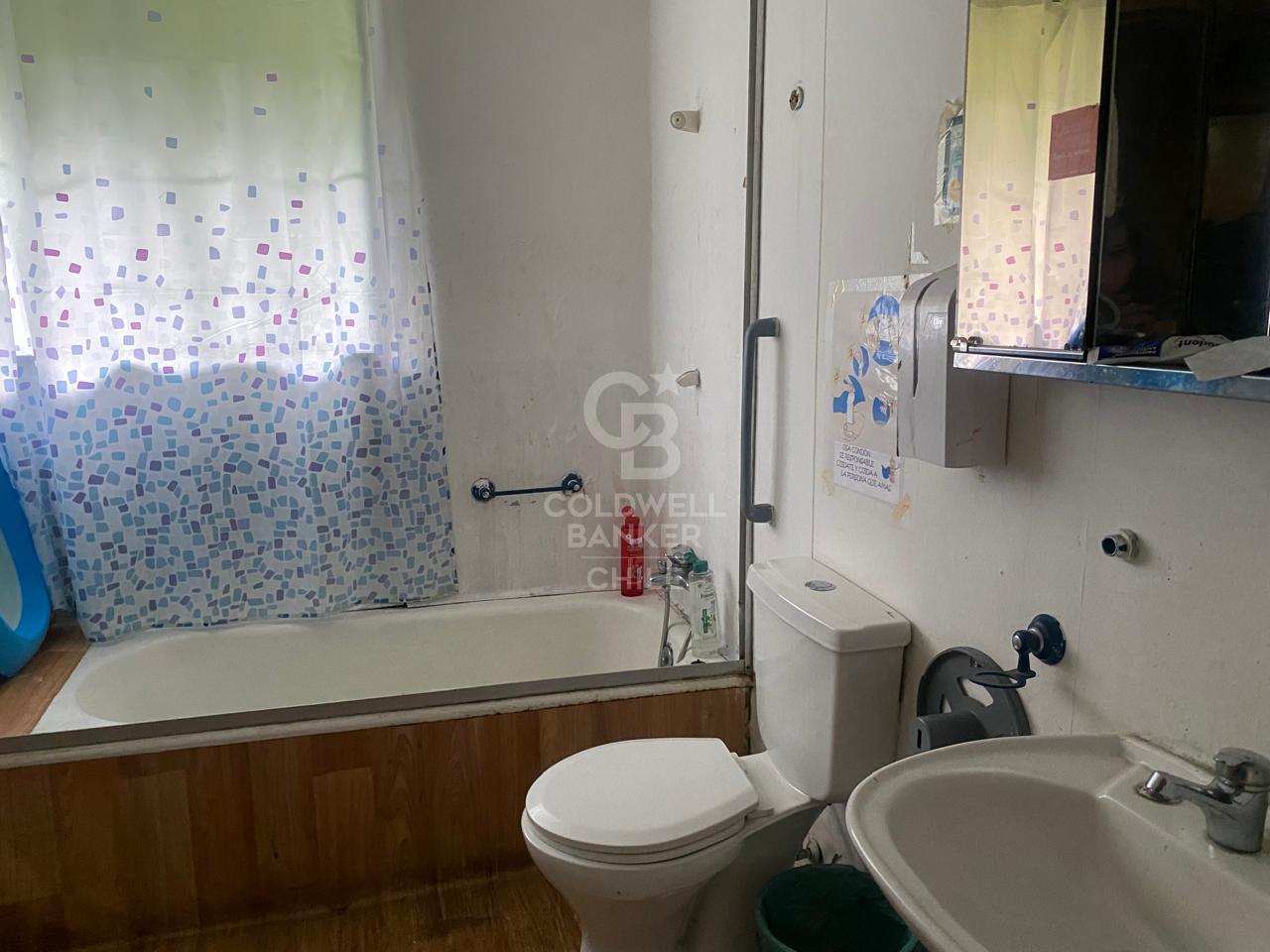 Puerto Montt, Chile, 6 Bedrooms Bedrooms, ,3 BathroomsBathrooms,Residential,For Sale,1971568