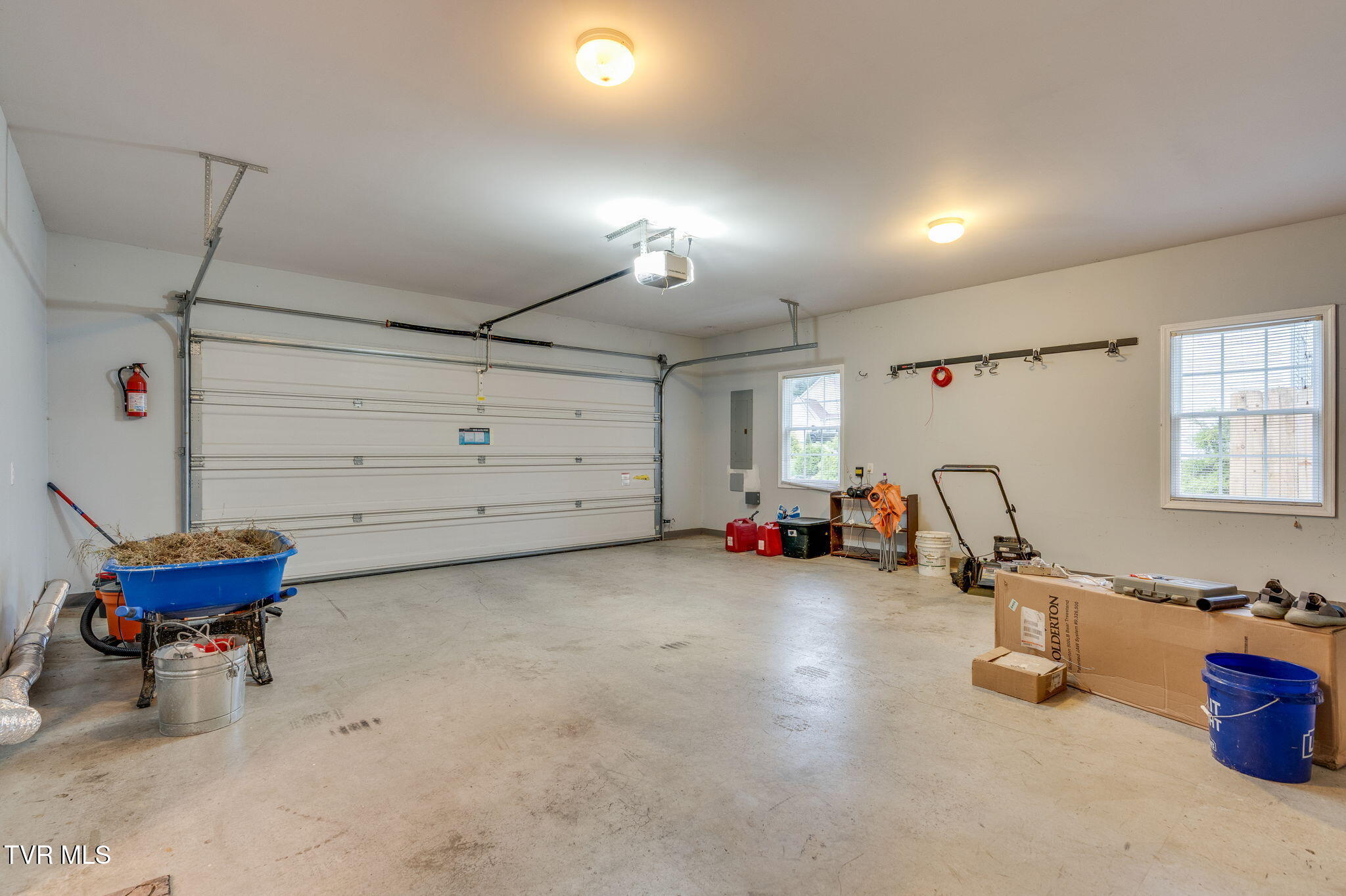 Gray, Tennessee, 37615, United States, 3 Bedrooms Bedrooms, ,4 BathroomsBathrooms,Residential,For Sale,1978151