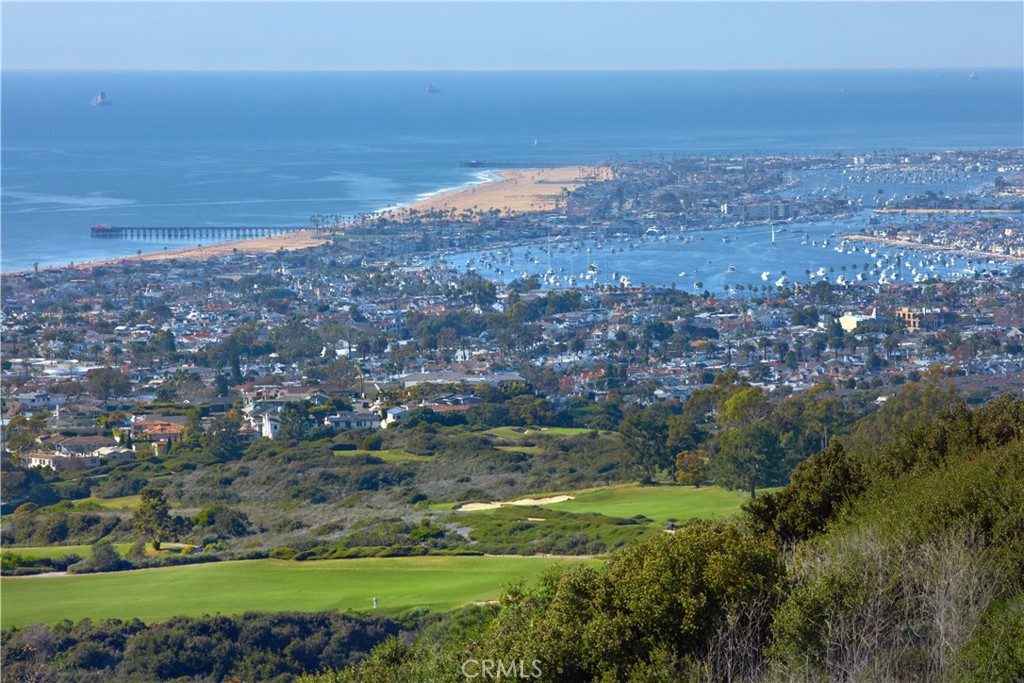 Newport Coast, California, 92657, United States, 4 Bedrooms Bedrooms, ,6 BathroomsBathrooms,Residential,For Sale,1896952