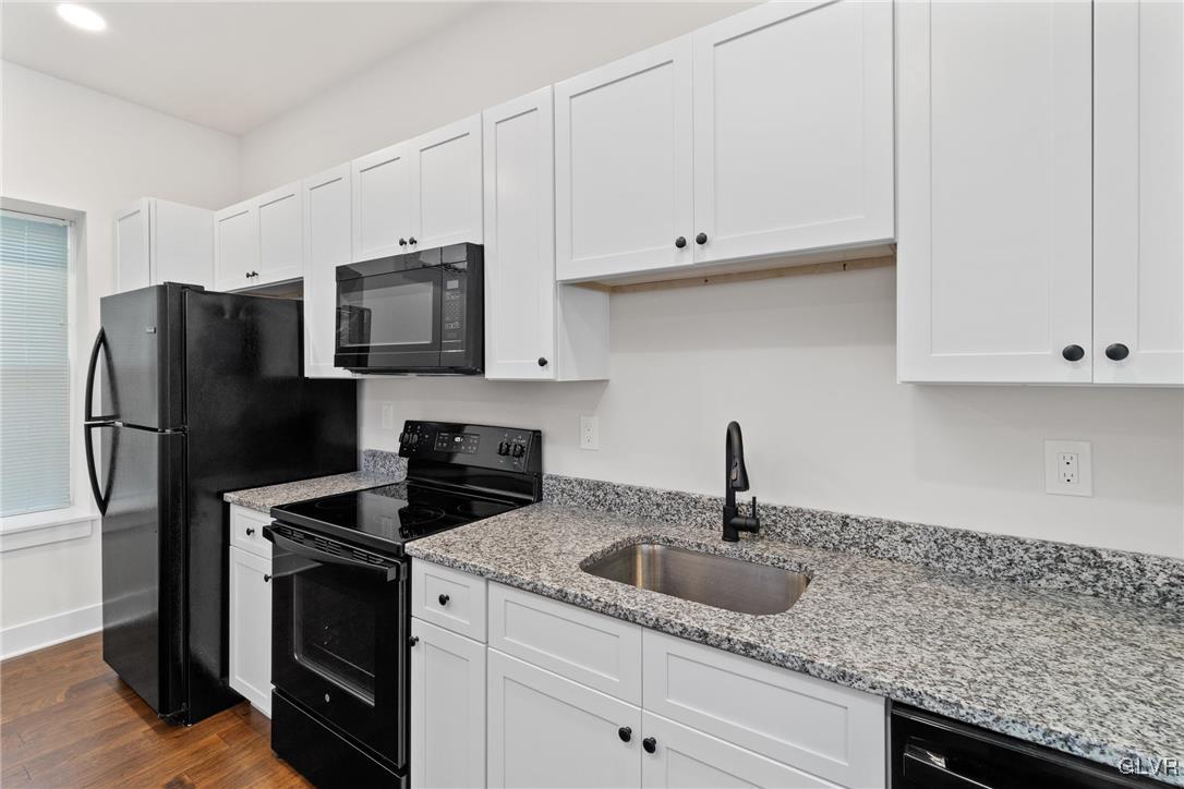 Allentown City, Pennsylvania, 18109, United States, 5 Bedrooms Bedrooms, ,5 BathroomsBathrooms,Residential,For Sale,1759200
