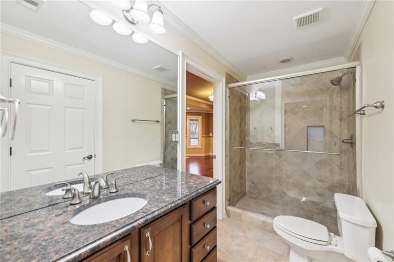 Buford, Georgia, 30518, United States, 6 Bedrooms Bedrooms, ,5 BathroomsBathrooms,Residential,For Sale,1976033