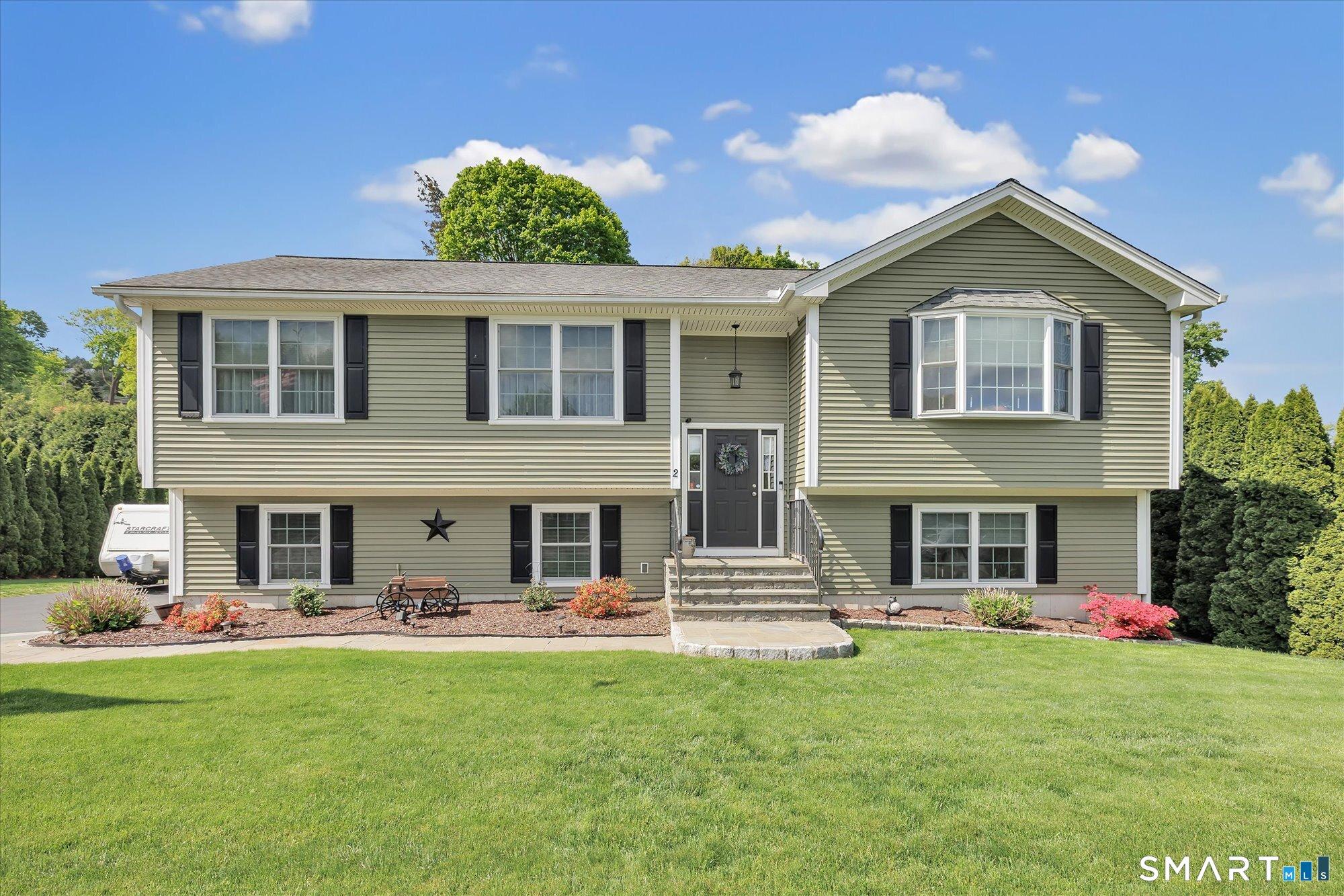 Ansonia, Connecticut, 06401, United States, 4 Bedrooms Bedrooms, ,4 BathroomsBathrooms,Residential,For Sale,2048150