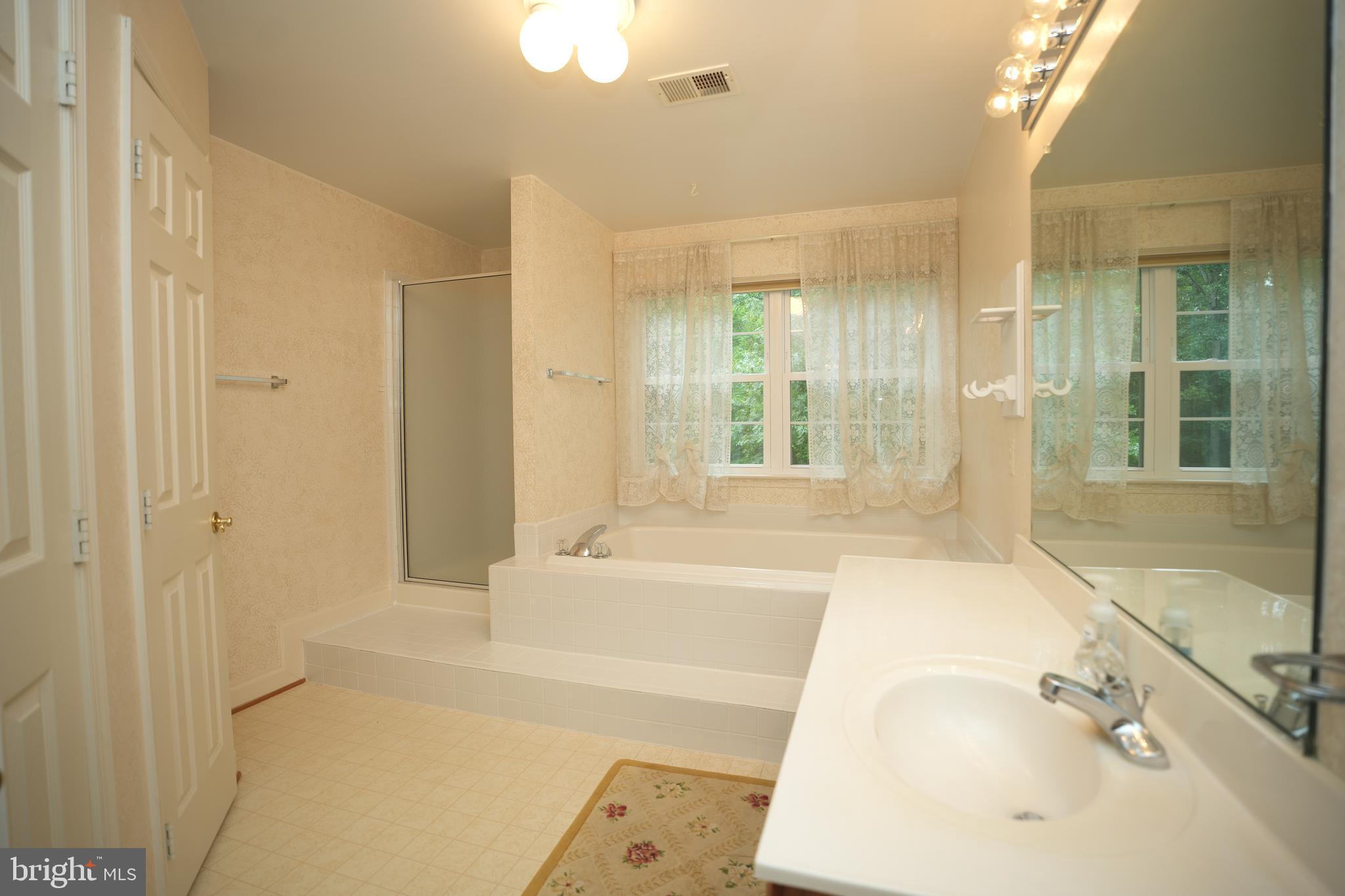 Leonardtown, Maryland, 20650, United States, 4 Bedrooms Bedrooms, ,3 BathroomsBathrooms,Residential,For Sale,1981999