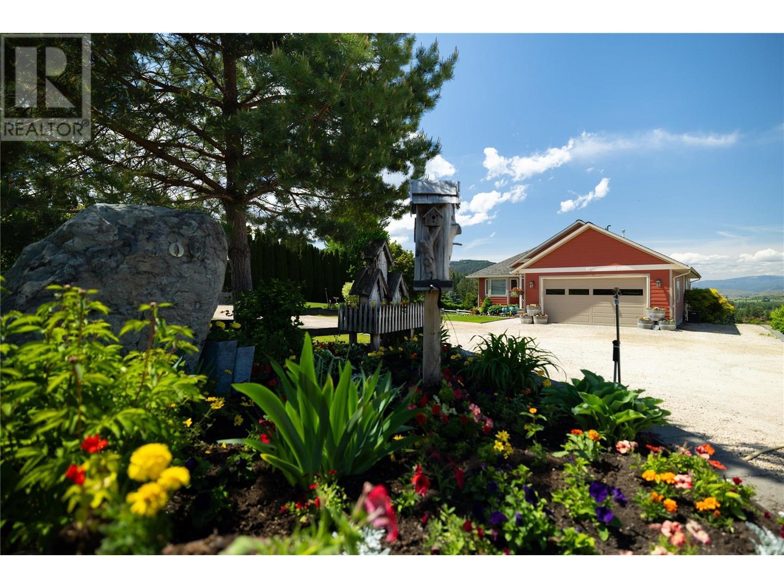 COLDSTREAM, British Columbia, V1B 3E8, CA, 3 Bedrooms Bedrooms, ,2 BathroomsBathrooms,Residential,For Sale,1837127