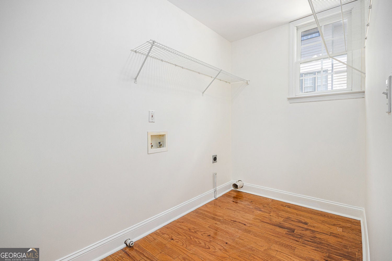 Fayetteville, Georgia, 30214, United States, 5 Bedrooms Bedrooms, ,5 BathroomsBathrooms,Residential,For Sale,1859075