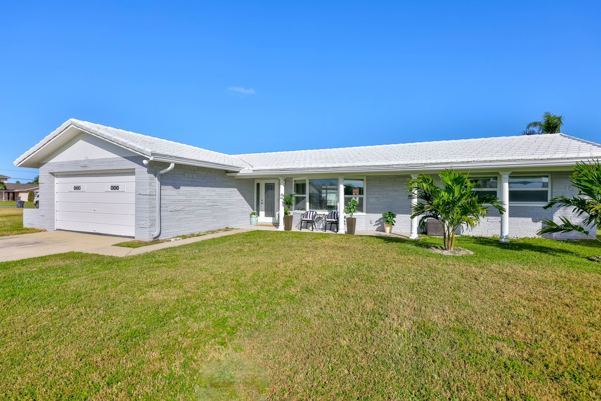 Treasure Island, Florida, 33706, United States, 3 Bedrooms Bedrooms, ,2 BathroomsBathrooms,Residential,For Sale,1982782