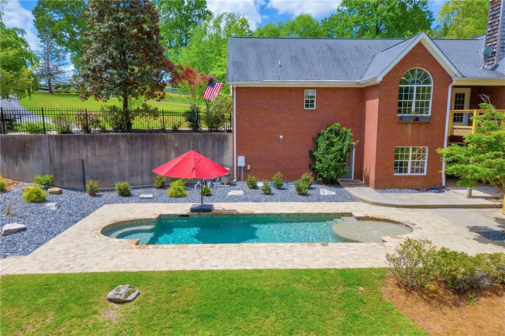 Murrayville, Georgia, 30564, United States, 5 Bedrooms Bedrooms, ,4 BathroomsBathrooms,Residential,For Sale,1836190
