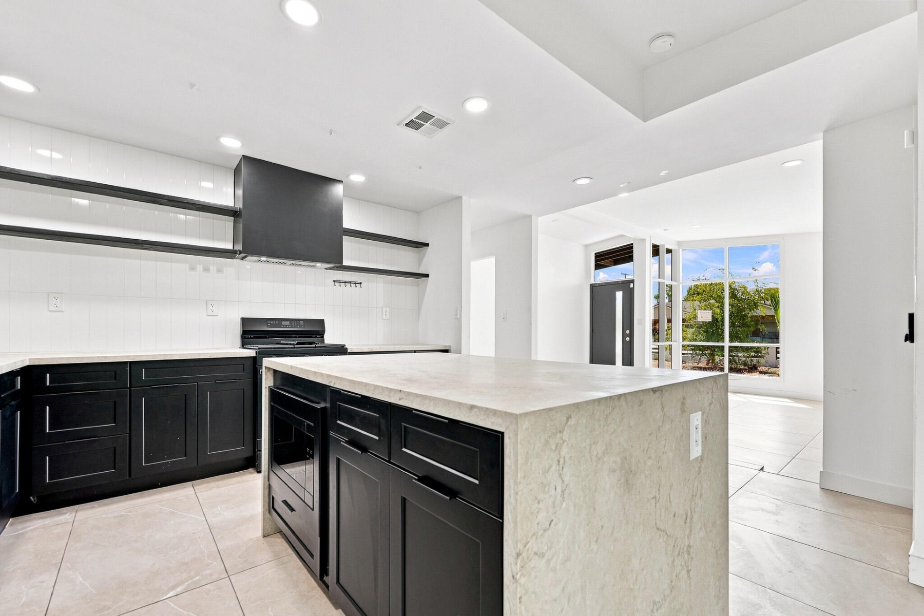 1637 N Sunset Drive¦Tempe, AZ - 物件實景