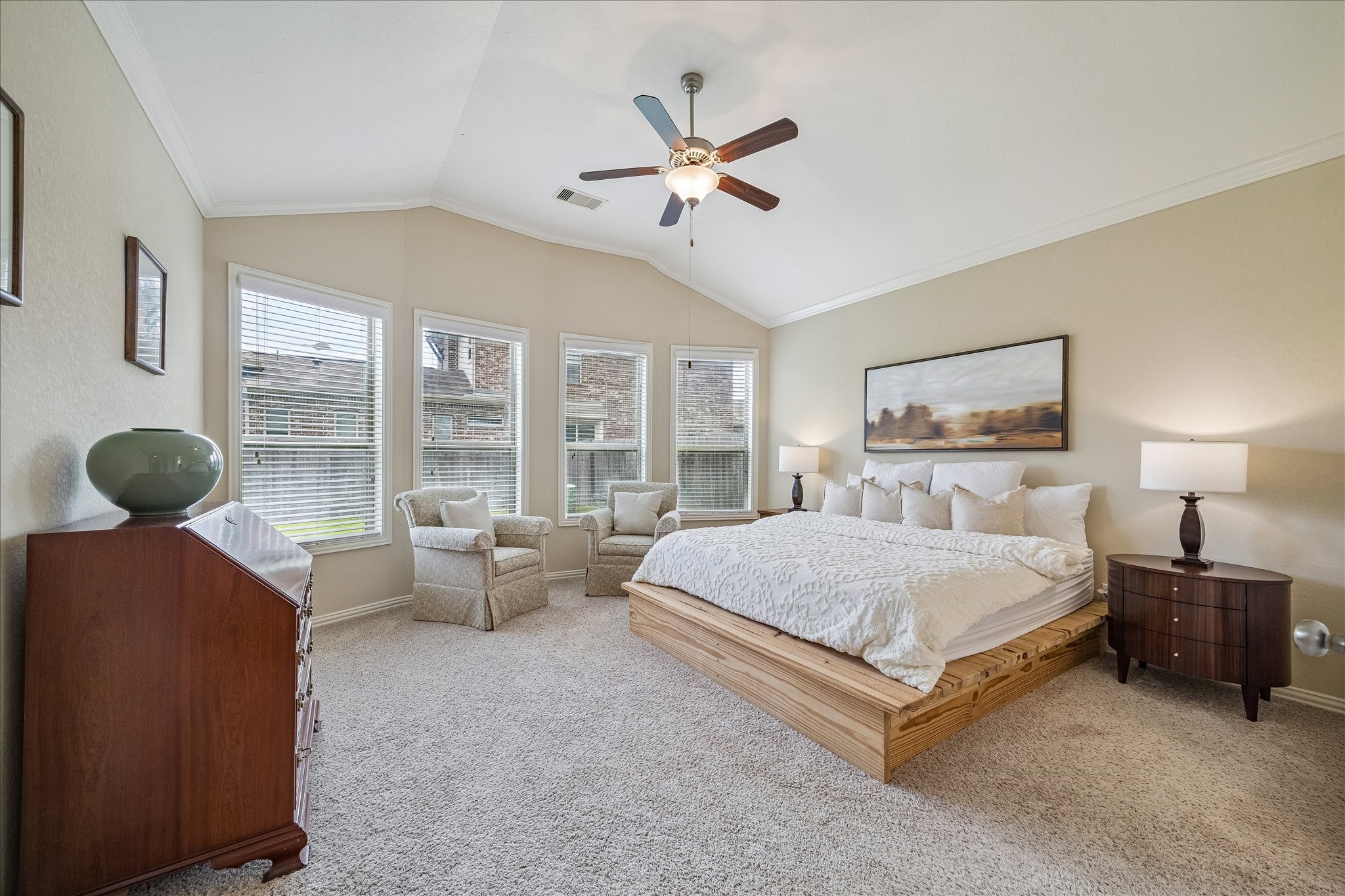  6228 Watford Drive - 物件實景