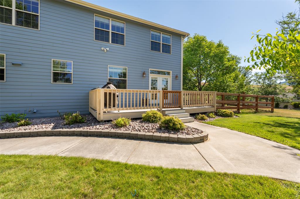 Missoula, Montana, 59803, United States, 4 Bedrooms Bedrooms, ,4 BathroomsBathrooms,Residential,For Sale,1895137