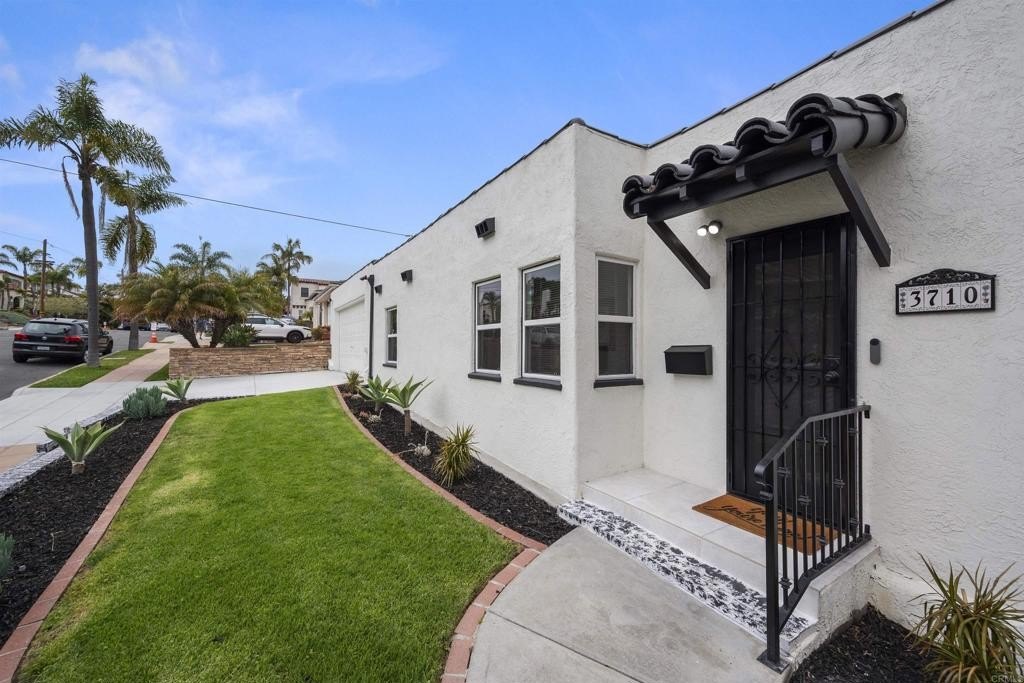 San Diego, California, 92107, United States, 3 Bedrooms Bedrooms, ,2 BathroomsBathrooms,Residential,For Sale,1908264