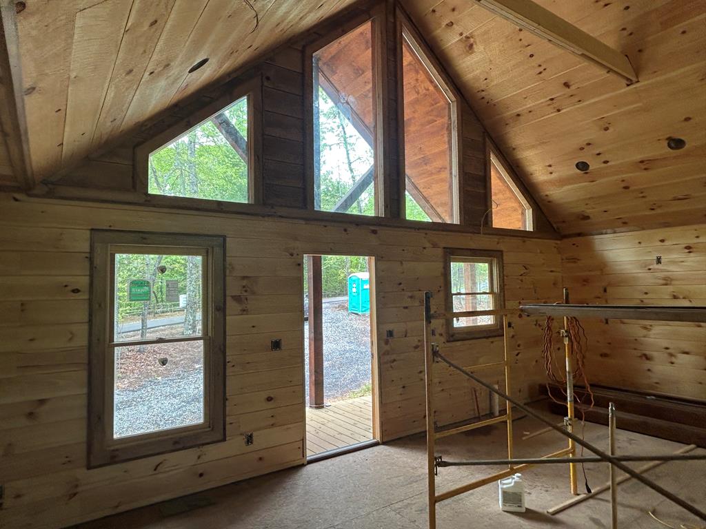 Mineral Bluff, Georgia, 30559, United States, 4 Bedrooms Bedrooms, ,3 BathroomsBathrooms,Residential,For Sale,1859066