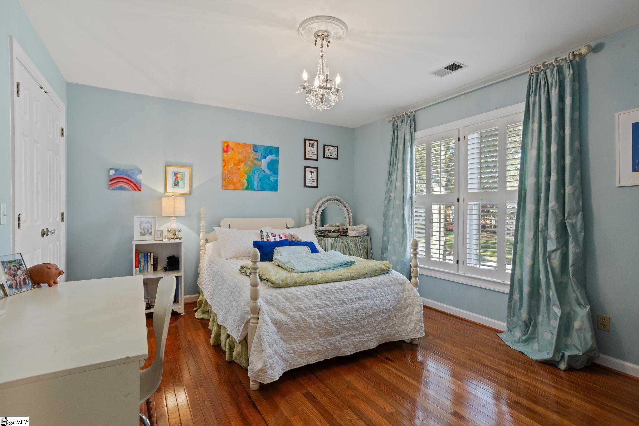 Simpsonville, South Carolina, 29681, United States, 5 Bedrooms Bedrooms, ,5 BathroomsBathrooms,Residential,For Sale,1988103