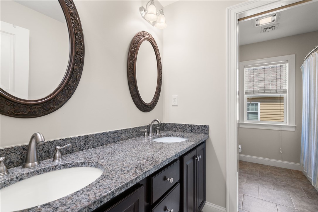 Bellingham, Massachusetts, 02019, United States, 2 Bedrooms Bedrooms, ,2 BathroomsBathrooms,Residential,For Sale,1938718