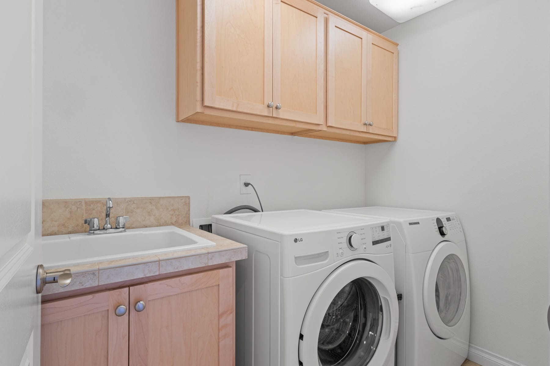  211 SE 198TH PL Camas, WA 98607 - 物件實景