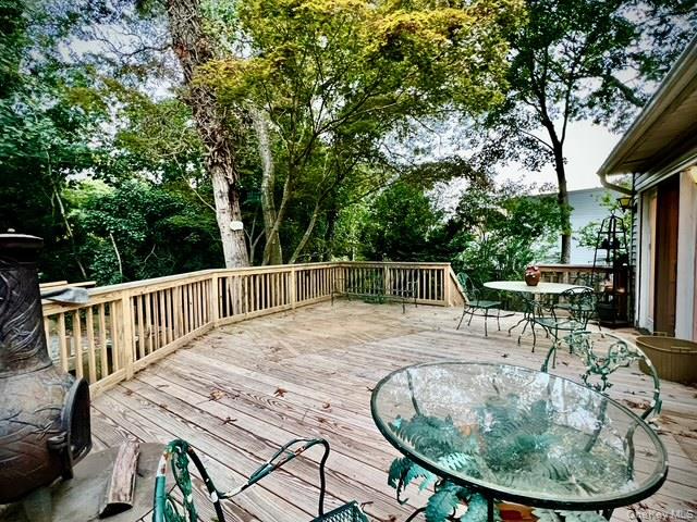 Selden, New York, 11784, United States, 3 Bedrooms Bedrooms, ,1 BathroomBathrooms,Residential,For Sale,1971333