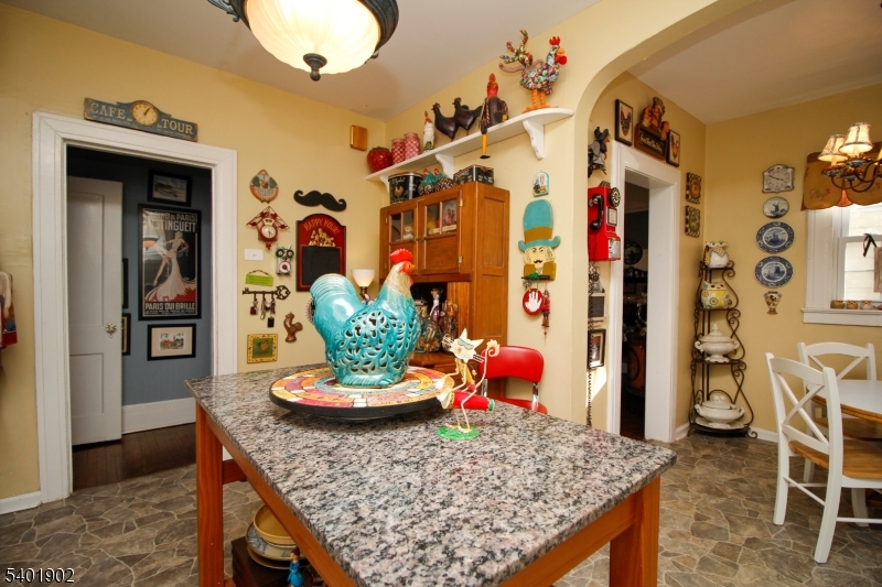 Clifton City, New Jersey, 07011-3254, United States, 6 Bedrooms Bedrooms, ,6 BathroomsBathrooms,Residential,For Sale,2005215