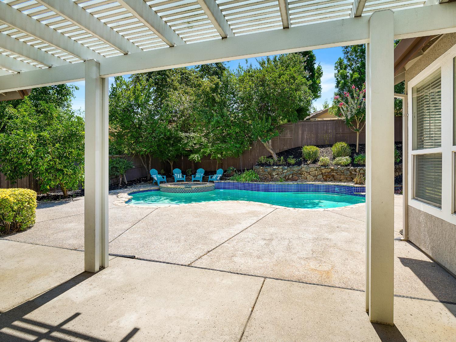 El Dorado Hills, California, 95762, United States, 5 Bedrooms Bedrooms, ,5 BathroomsBathrooms,Residential,For Sale,1914654
