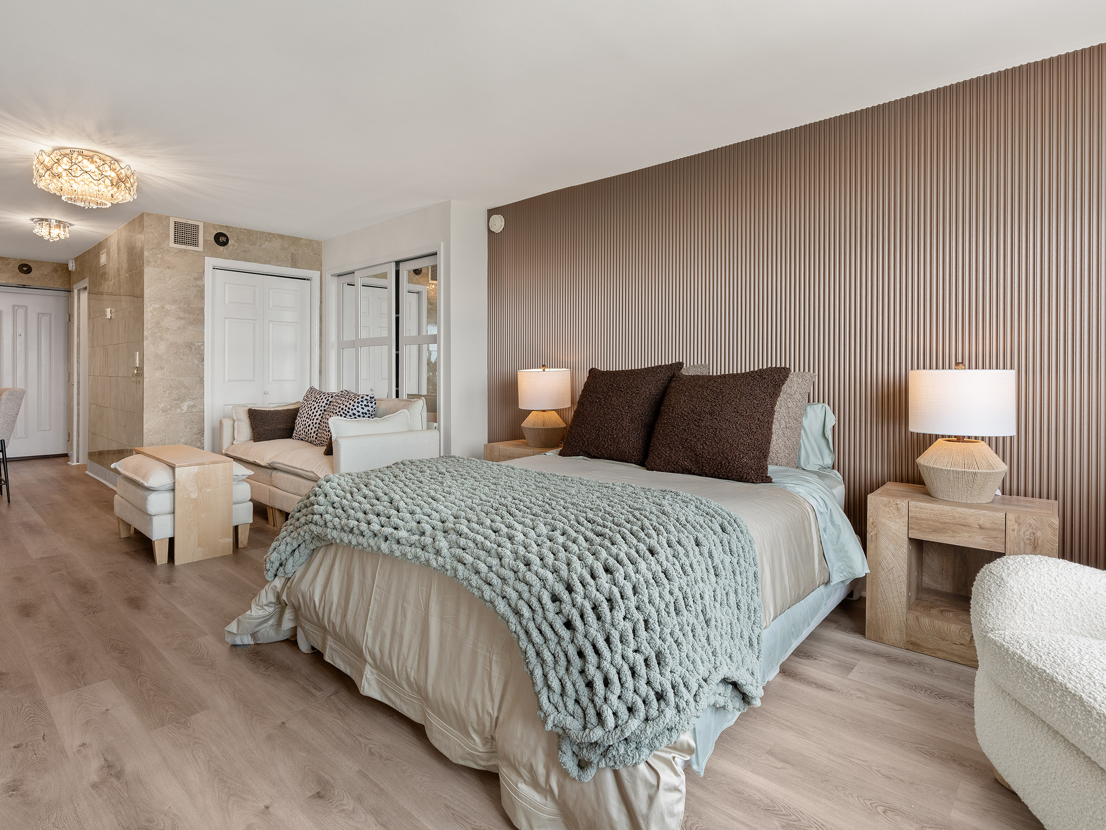  Completely Renovated Condo at The Concorde - 物件實景
