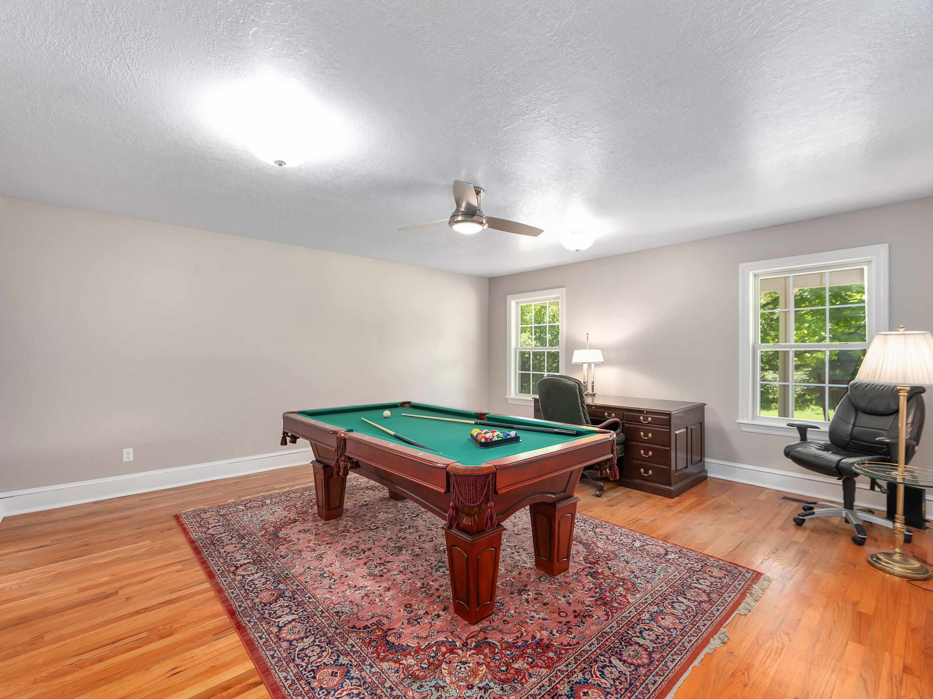 Medina, Tennessee, 38355, United States, 6 Bedrooms Bedrooms, ,4 BathroomsBathrooms,Residential,For Sale,1907793