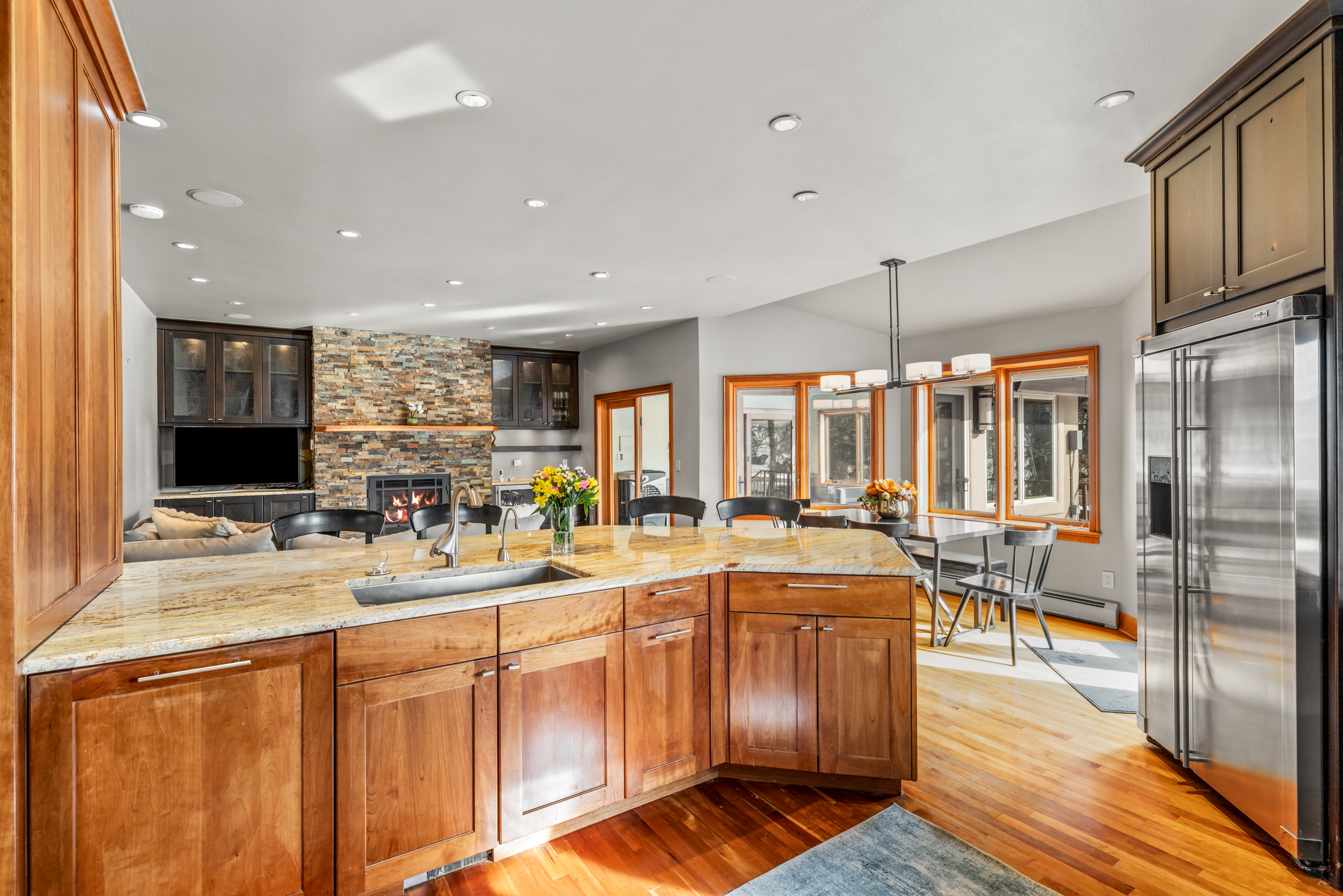  Luxury Rollingstone Fairway Estate - 物件實景
