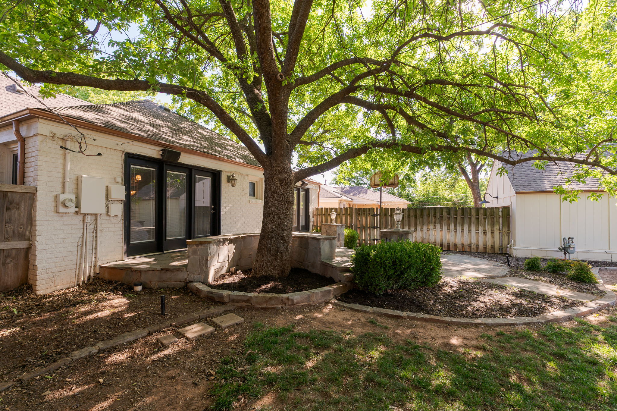  1108 West Wilshire Boulevard, Nichols Hills, OK 73116 - 物件實景