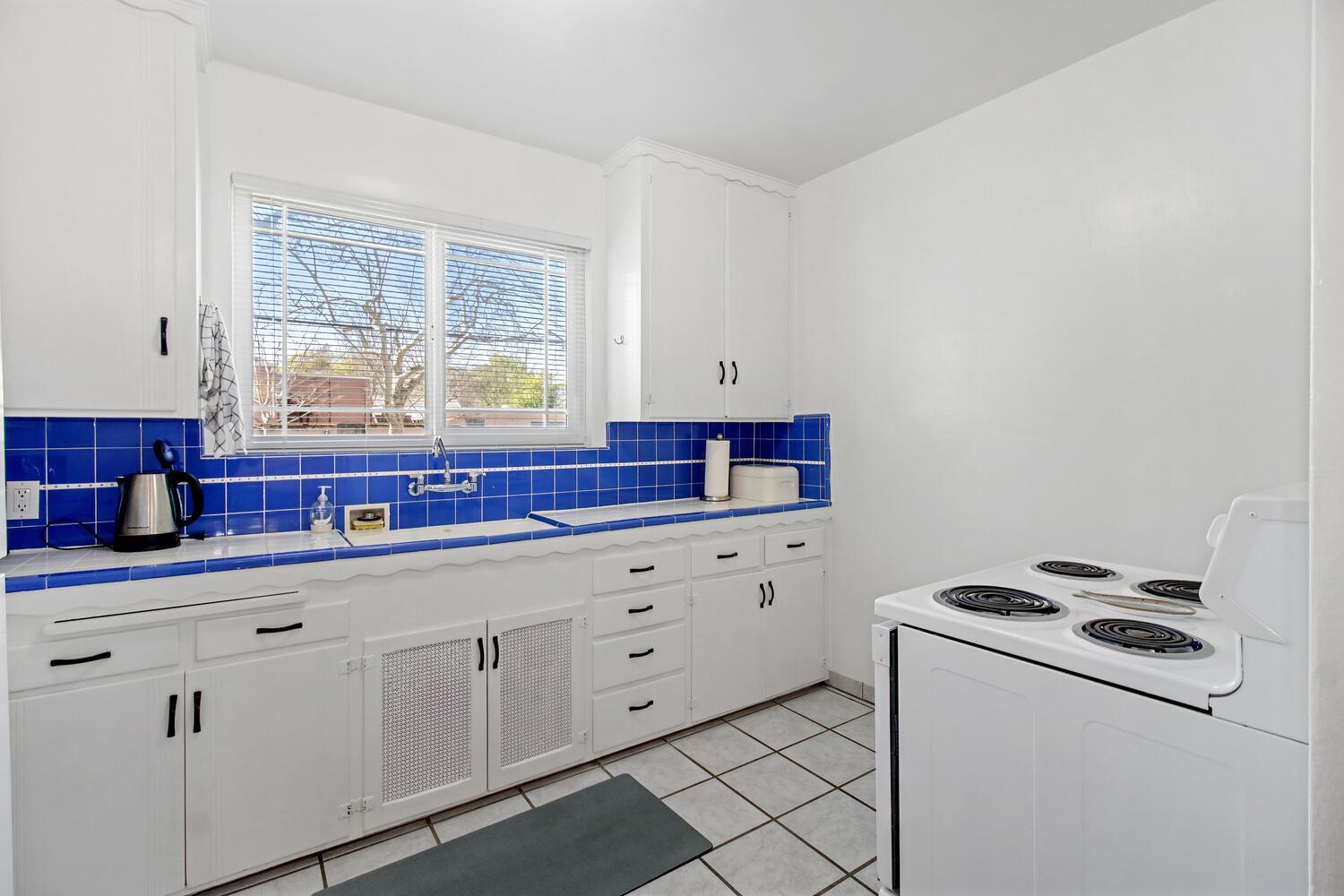 Sacramento, California, 95816, United States, ,Residential,For Sale,1862209