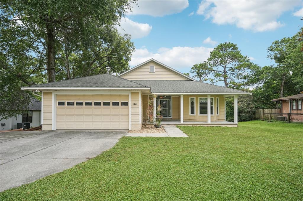 Mount Dora, Florida, 32757, United States, 4 Bedrooms Bedrooms, ,2 BathroomsBathrooms,Residential,For Sale,1882448