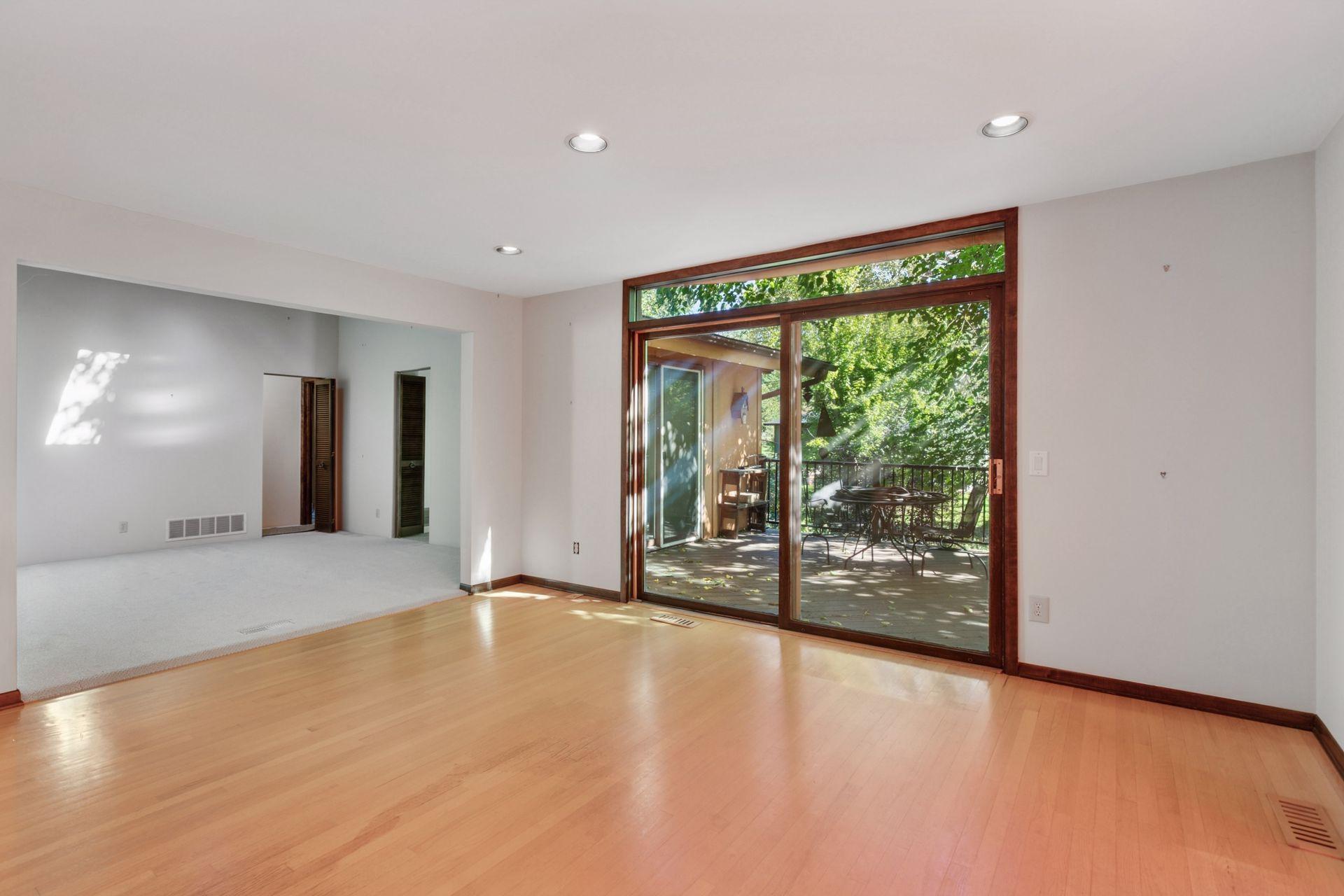 Golden Valley, Minnesota, 55416, United States, 2 Bedrooms Bedrooms, ,Residential,For Sale,1970516