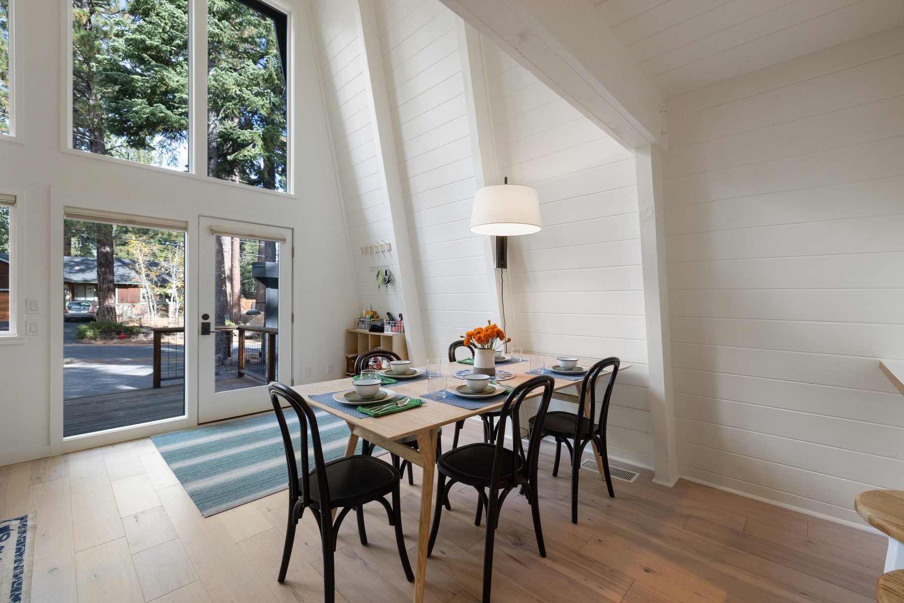  Modern Mountain Retreat Backing to Forest Service Land - 物件實景