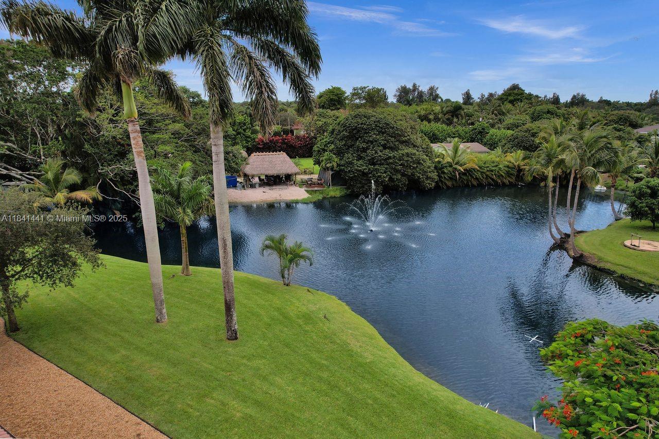 Davie, Florida, 33330, United States, 5 Bedrooms Bedrooms, ,5 BathroomsBathrooms,Residential,For Sale,1896833
